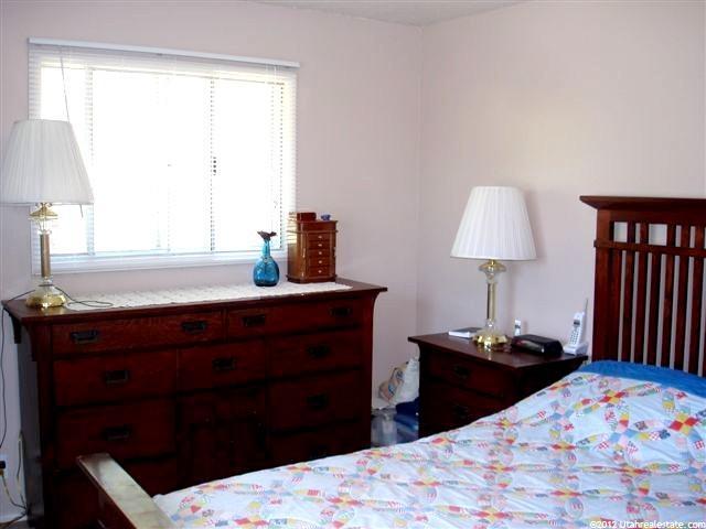168 N Main St E, Providence, UT 84332 — photo 8