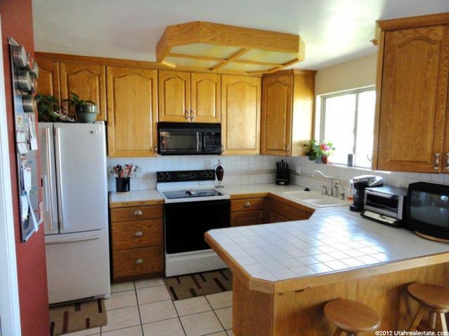 2272 W 2175 S, Syracuse, UT 84075 — photo 3