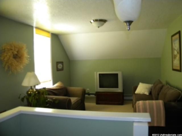 484 River Heights Blvd, River Heights, UT 84321 — photo 11
