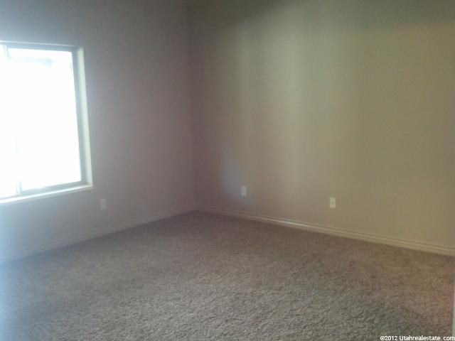15 Lankshire Dr, Pleasant View, UT 84414 — photo 4