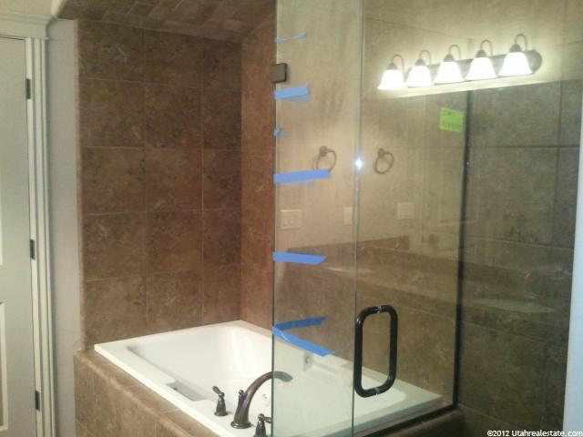 15 Lankshire Dr, Pleasant View, UT 84414 — photo 5