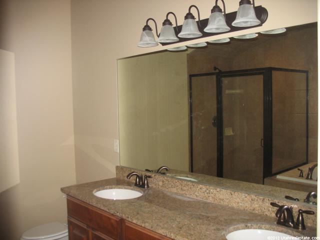 16 Lankshire Dr, Pleasant View, UT 84414 — photo 12