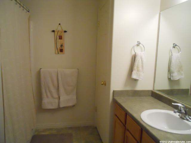 1153 N 2425 W, Layton, UT 84041 — photo 6