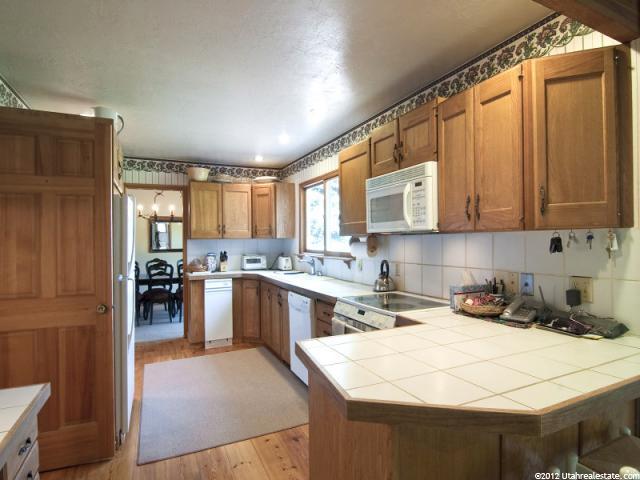 2102 Webster Dr, Park City, UT 84060 — photo 8