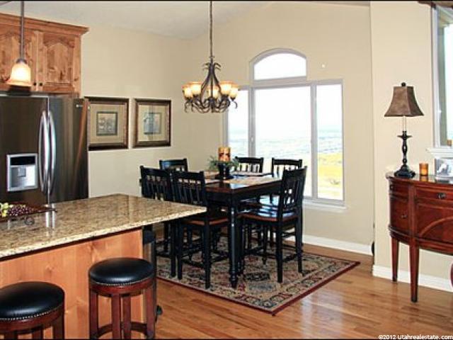 192 E Edgecrest Ln, North Salt Lake, UT 84054 — photo 5