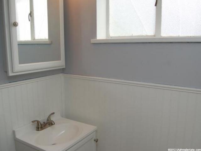 397 E Saunders St, Murray, UT 84107 — photo 11