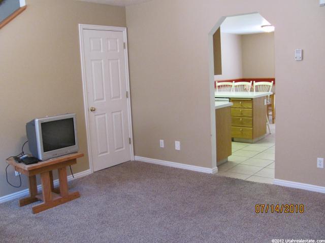 174 W 1275 S, Logan, UT 84321 — photo 4