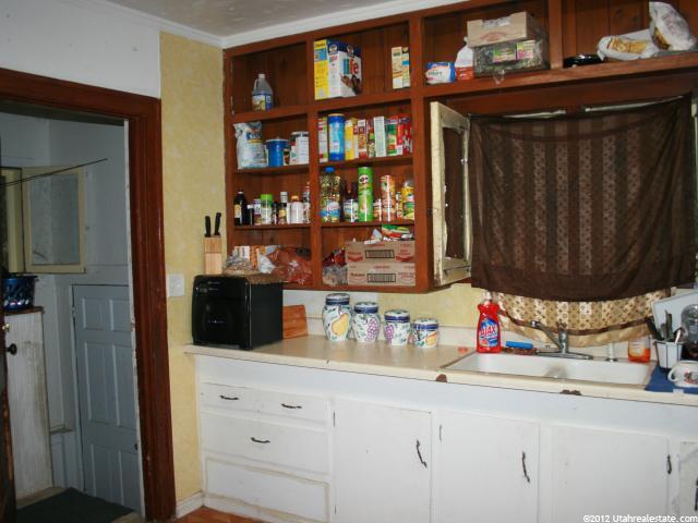 657 E Oak St, Ogden, UT 84404 — photo 6