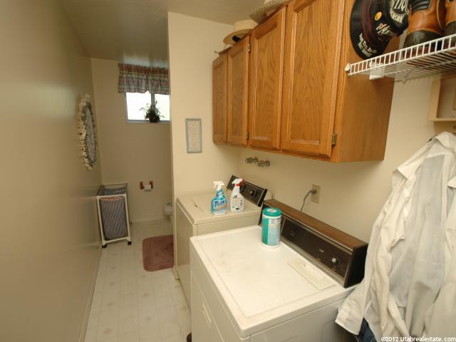 2762 E 1600, Layton, UT 84040 — photo 5