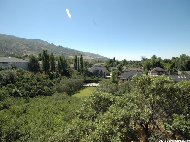2762 E 1600, Layton, UT 84040 — photo 9