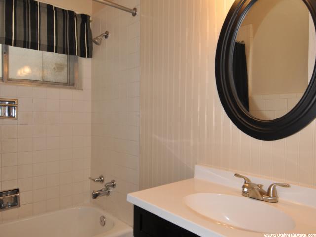6175 S Clear St, Murray, UT 84107 — photo 9