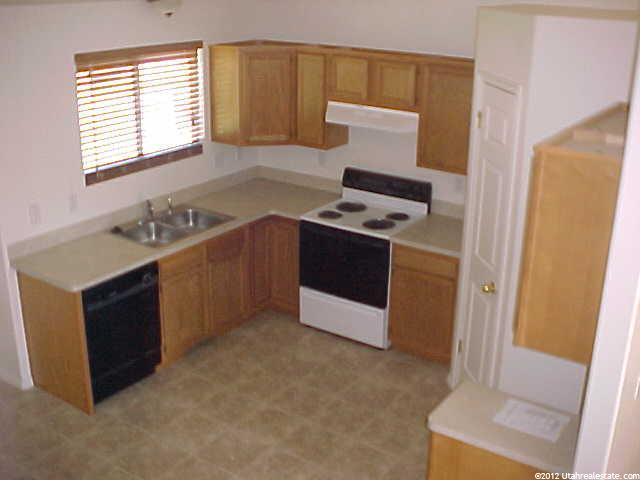 5337 S 4200 W, Roy, UT 84067 — photo 2