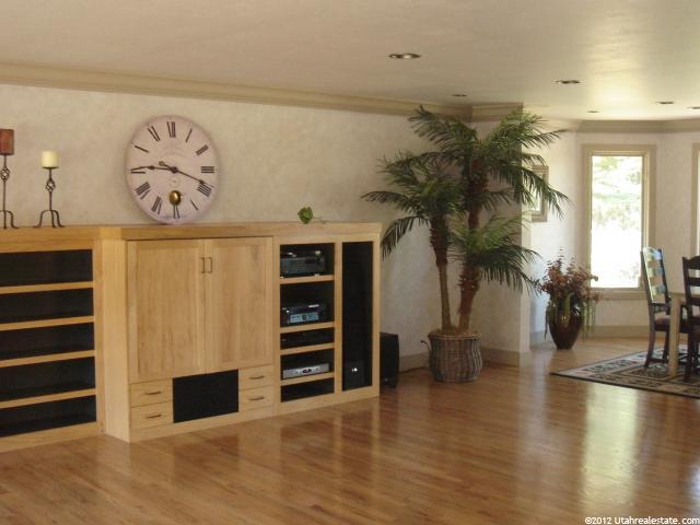 8686 S Tracy Dr #8686, Sandy, UT 84093 — photo 4