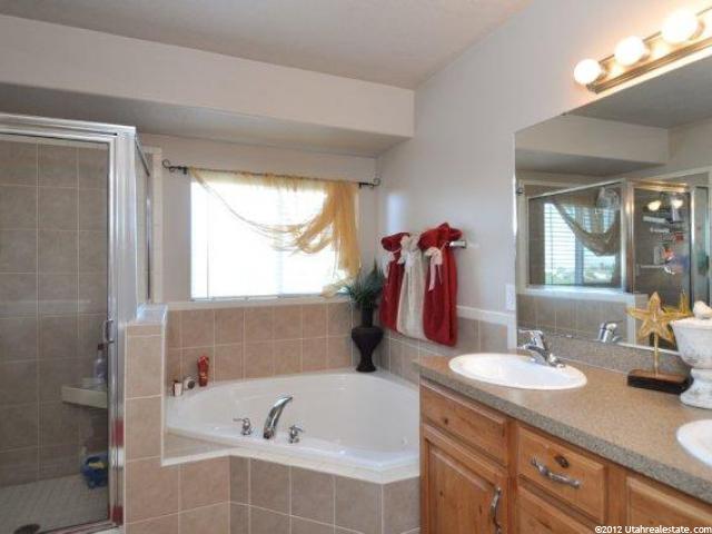 589 W 25 N, Clearfield, UT 84015 — photo 9