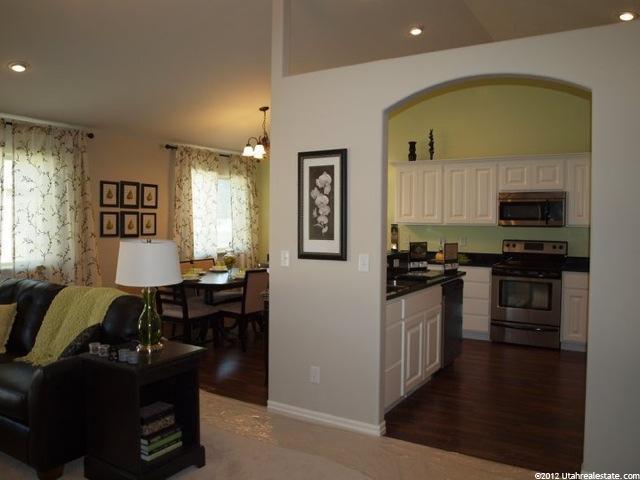 1547 S 1960 E, Spanish Fork, UT 84660 — photo 2