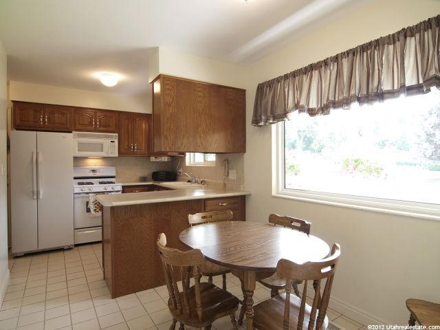 243 E 2200 S, Bountiful, UT 84010 — photo 7