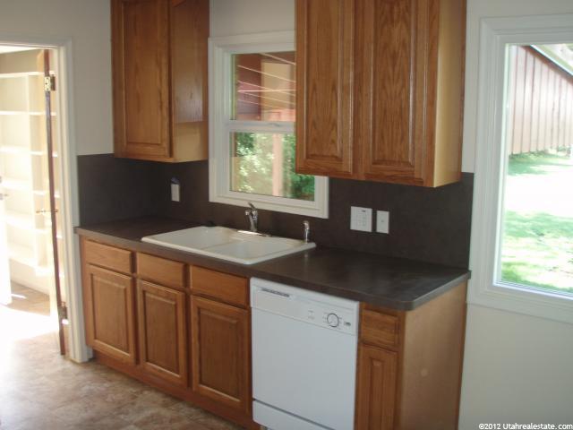 1039 Sullivan Rd, Ogden, UT 84403 — photo 3