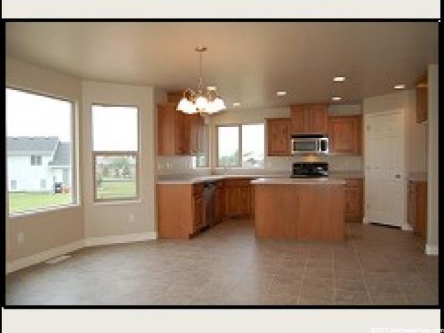 5649 S 4650 W, Hooper, UT 84315 — photo 2
