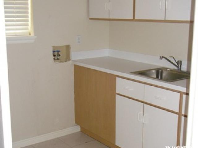 3261 E Twin Peaks Dr, Layton, UT 84040 — photo 11