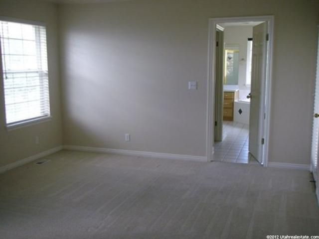 3261 E Twin Peaks Dr, Layton, UT 84040 — photo 8