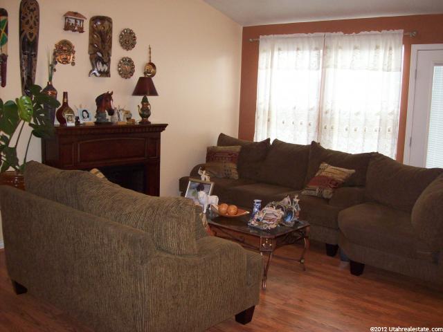 1971 N 2595 W, Clinton, UT 84015 — photo 3