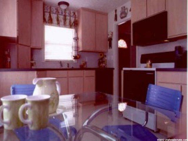 1697 W Phillips St, Kaysville, UT 84037 — photo 3