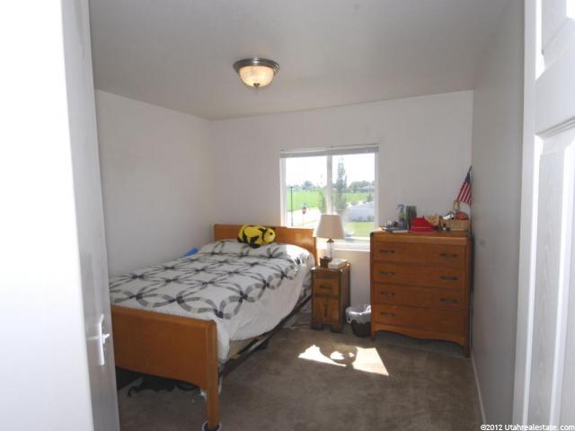 1312 N 2530 W, Clinton, UT 84015 — photo 12