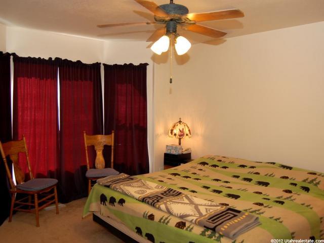 1312 N 2530 W, Clinton, UT 84015 — photo 9