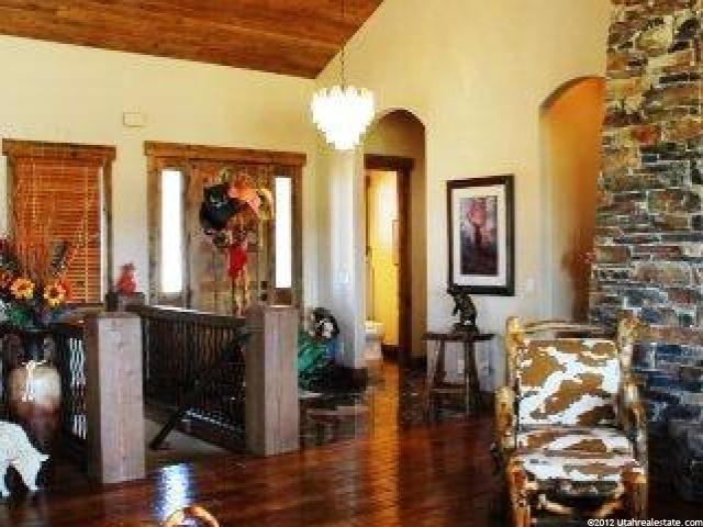 315 Fox Run Holw, Wanship, UT 84017 — photo 2