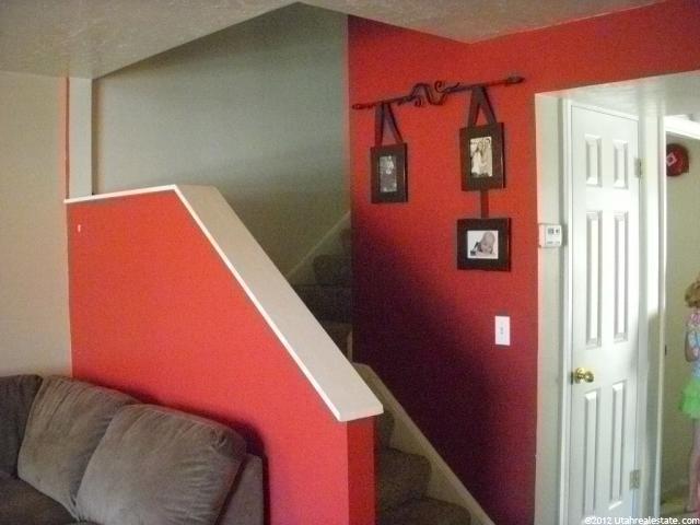 936 S Bristol Rd E, Fruit Heights, UT 84037 — photo 2