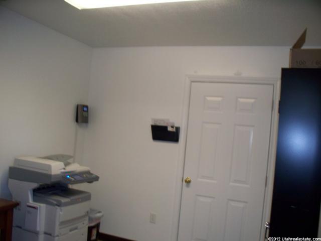 1212 E Amelia Earhart Dr #A, Vernal, UT 84078 — photo 7