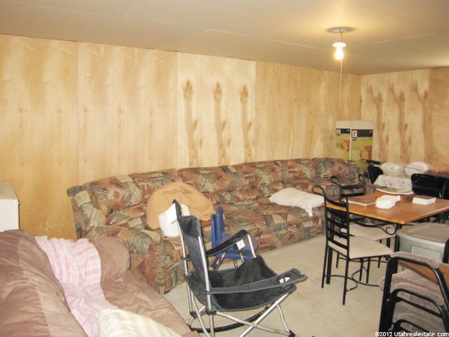 139 N 200 E, Laketown, UT 84038 — photo 12
