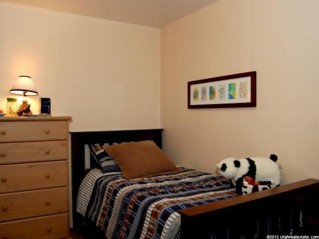 926 Symphony Cir, Ogden, UT 84404 — photo 12