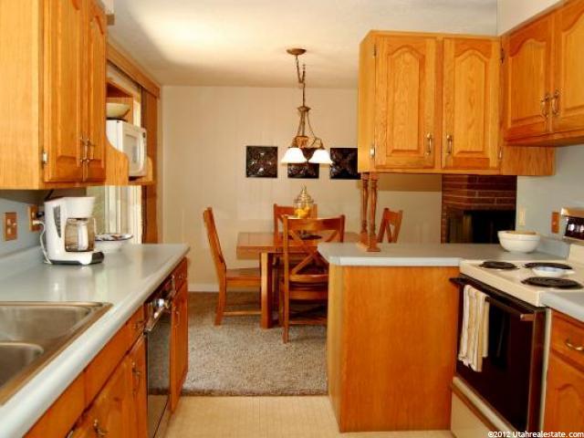 926 Symphony Cir, Ogden, UT 84404 — photo 4