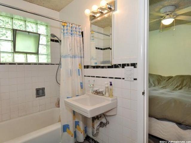 427 37th St, South Ogden, UT 84403 — photo 7