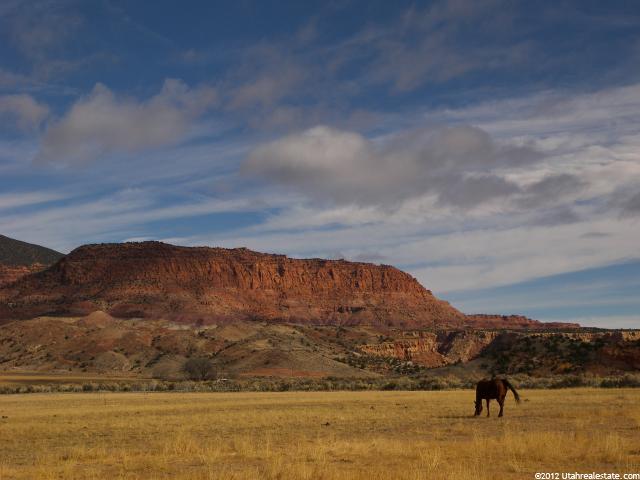 624 E 2500 S, Bicknell, UT 84715 — photo 11