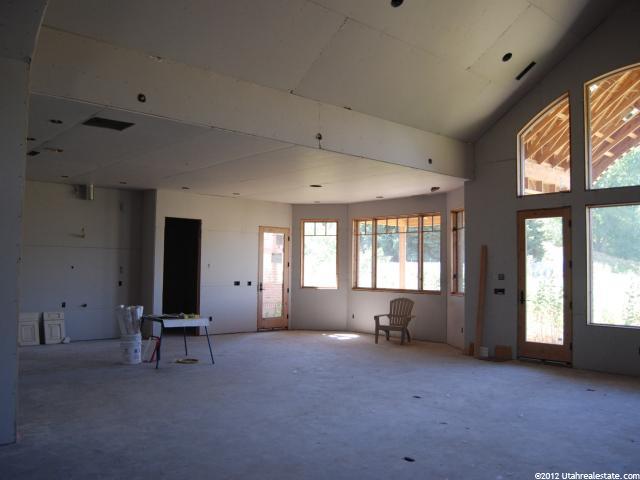 865 W Heritage Pointe Cir, West Bountiful, UT 84087 — photo 3
