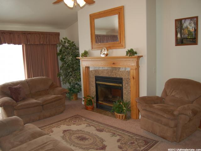 132 E Station St, Sandy, UT 84070 — photo 3