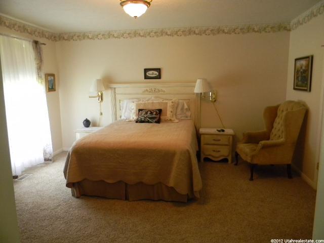 952 E 5650 S, South Ogden, UT 84405 — photo 4