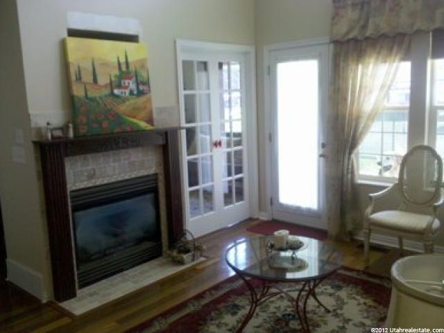 177 W 200 N, Centerville, UT 84014 — photo 2