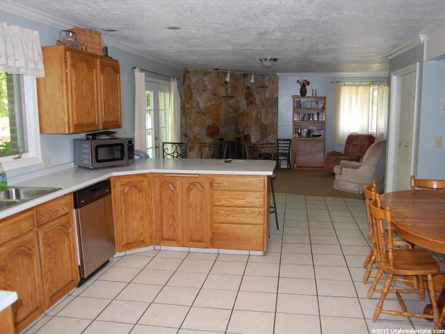 591 E Vons Way E, Providence, UT 84332 — photo 9