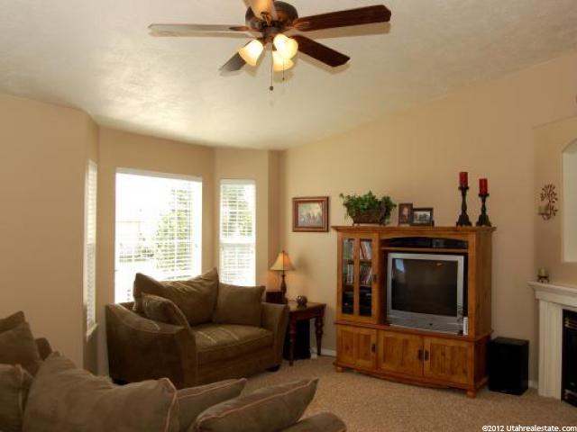 2172 S 825 E, Clearfield, UT 84015 — photo 4