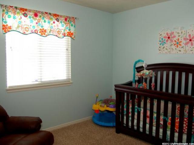 2172 S 825 E, Clearfield, UT 84015 — photo 9