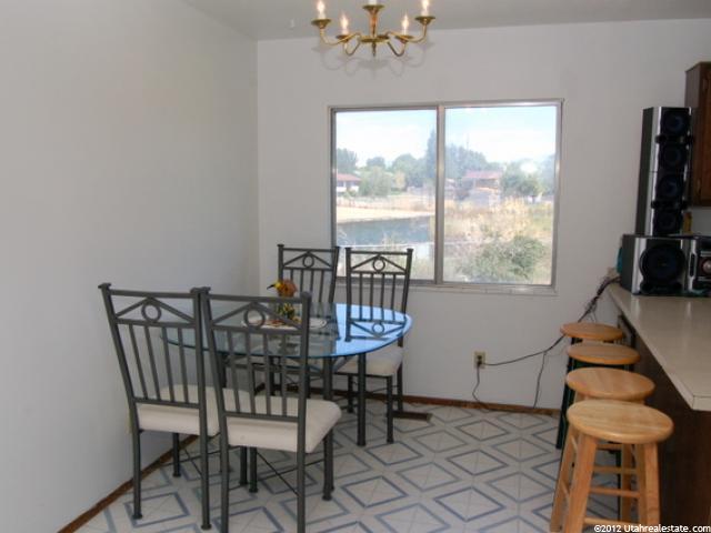 270 W 2400 S, Clearfield, UT 84015 — photo 5