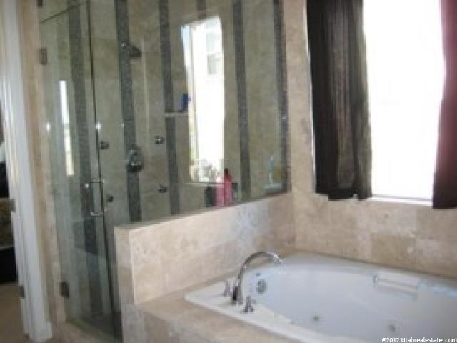 388 W Paddock Ln S, Kaysville, UT 84037 — photo 7