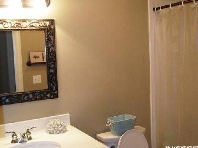 708 S Clearwater Falls Dr, Layton, UT 84041 — photo 7