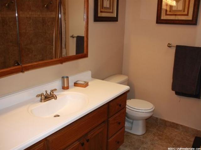 8051 S 2575 E, South Weber, UT 84405 — photo 6
