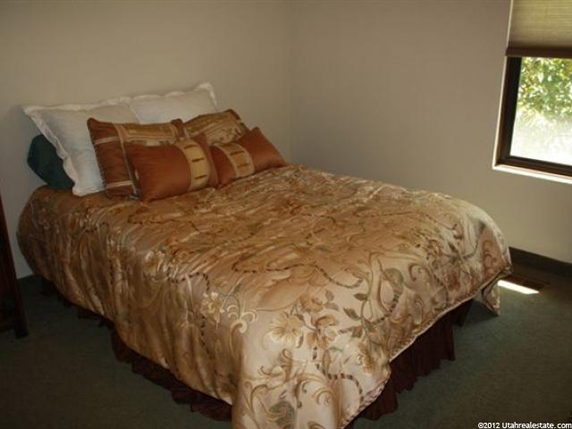 8051 S 2575 E, South Weber, UT 84405 — photo 9