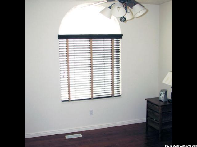 1418 N 2225 W, Layton, UT 84041 — photo 9