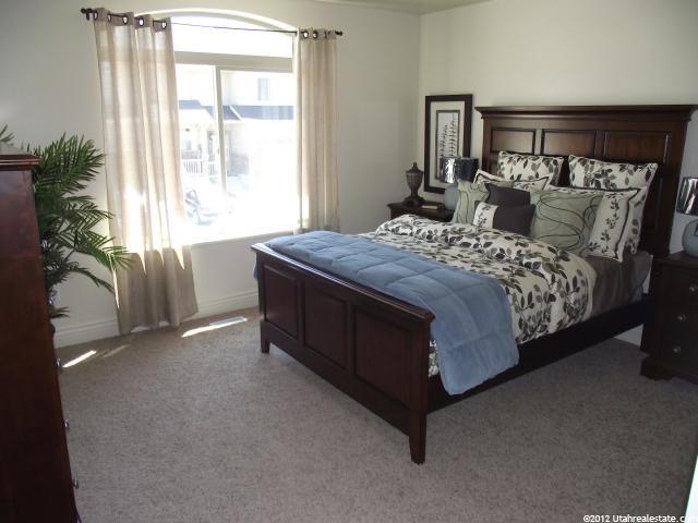 693 N 240 E, Smithfield, UT 84335 — photo 4